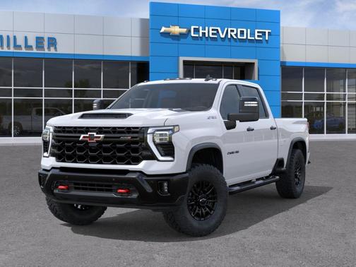 Summit White 2026 Chevrolet Silverado 2500 ZR2