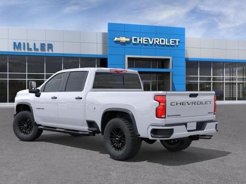 Summit White 2026 Chevrolet Silverado 2500 ZR2
