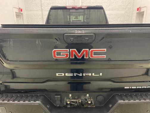 2022 GMC Sierra 3500 Denali