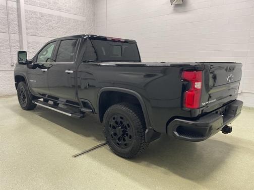 2022 Chevrolet Silverado 3500 High Country