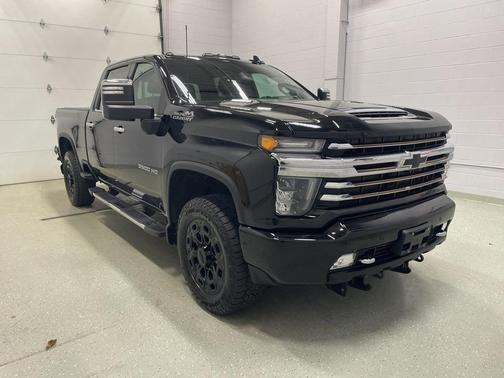 2022 Chevrolet Silverado 3500 High Country