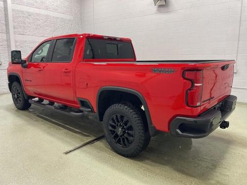 2025 Chevrolet Silverado 3500 LT