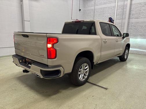 White Sand 2026 Chevrolet Silverado 1500 RST