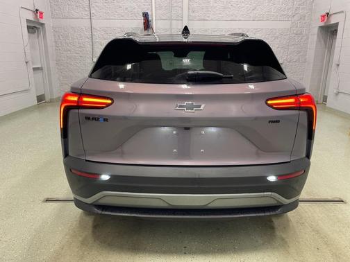 2025 Chevrolet Blazer EV LT