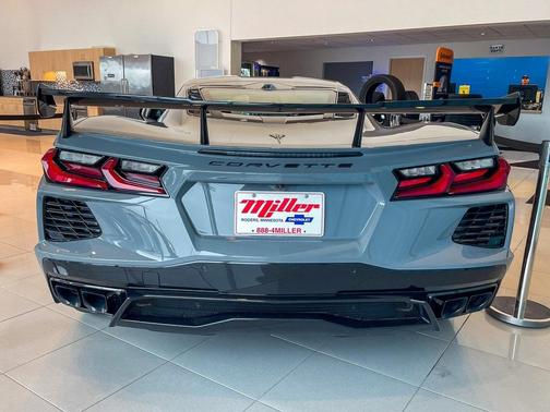 2025 Chevrolet Corvette Stingray w/1LT
