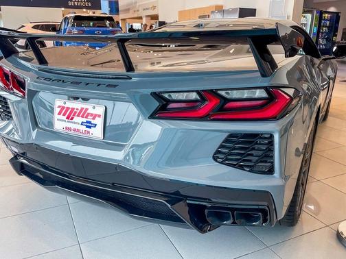 2025 Chevrolet Corvette Stingray w/1LT
