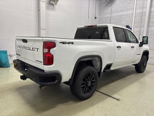 2026 Chevrolet Silverado 2500 Custom