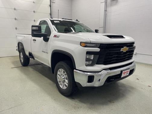 2025 Chevrolet Silverado 3500 WT