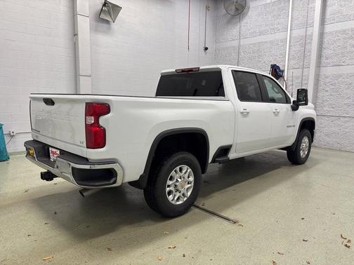 2026 Chevrolet Silverado 2500 LT