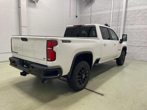 2025 Chevrolet Silverado 3500 LT