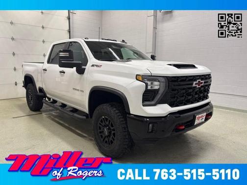 Summit White 2026 Chevrolet Silverado 2500 ZR2
