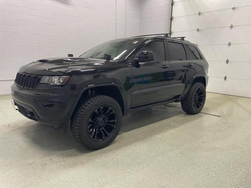 2018 Jeep Grand Cherokee Altitude