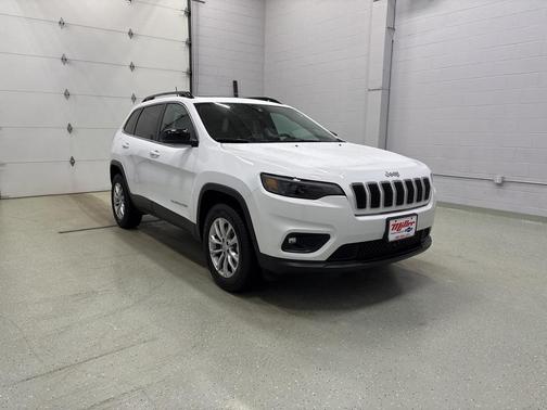 2022 Jeep Cherokee Latitude Lux