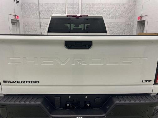2025 Chevrolet Silverado 2500 LTZ