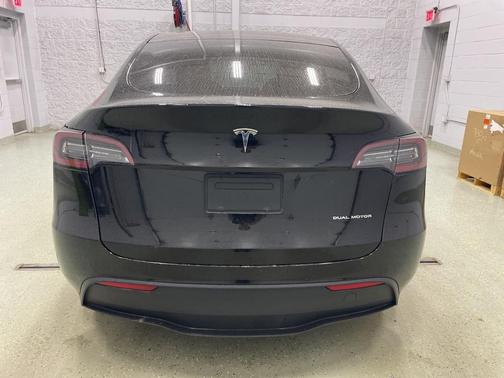 2020 Tesla Model Y Long Range