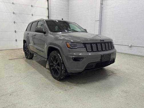 2022 Jeep Grand Cherokee WK Laredo