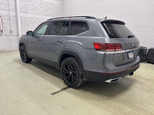 2022 Volkswagen Atlas 3.6L SE w/Technology