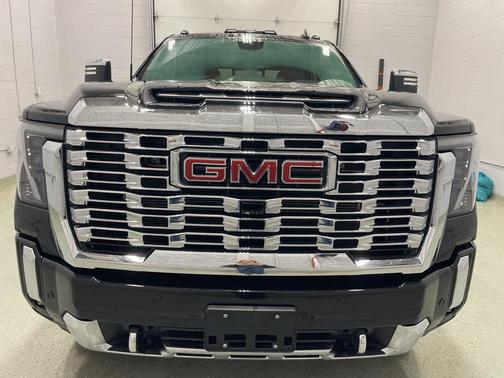 2024 GMC Sierra 3500 Denali