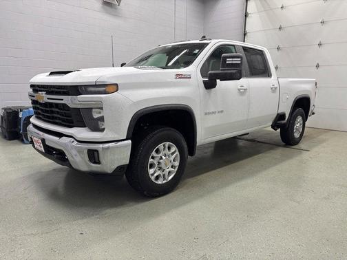 2026 Chevrolet Silverado 3500 LT