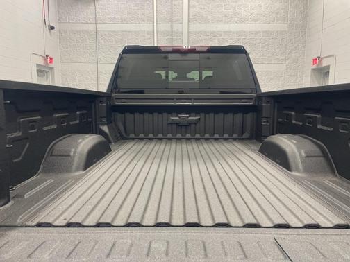 2025 Chevrolet Silverado 3500 High Country