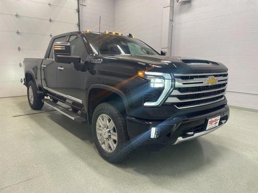 2025 Chevrolet Silverado 3500 High Country