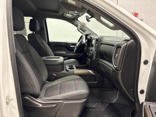 Summit White 2020 Chevrolet Silverado 1500 RST