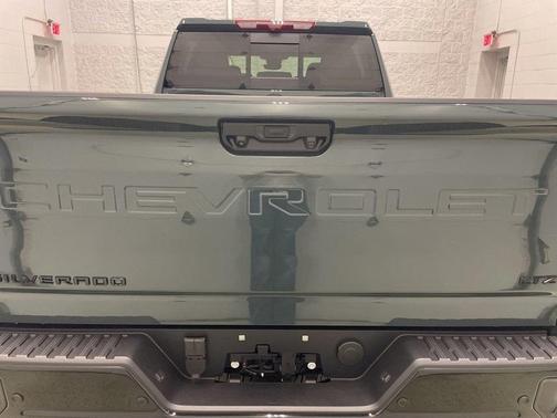 2025 Chevrolet Silverado 3500 LTZ