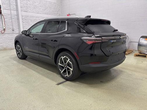2026 Chevrolet Equinox EV LT 2