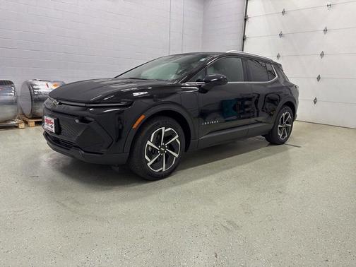 2026 Chevrolet Equinox EV LT 2