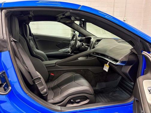 2026 Chevrolet Corvette Stingray w/1LT