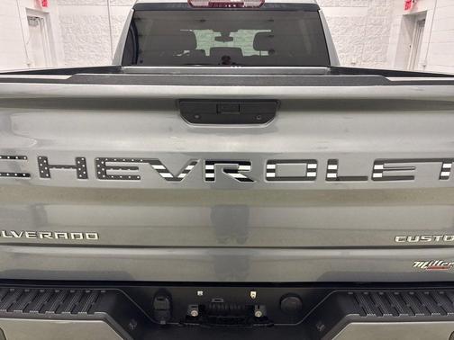 2022 Chevrolet Silverado 1500 Limited Custom