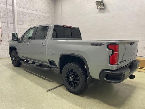 2025 Chevrolet Silverado 3500 LTZ