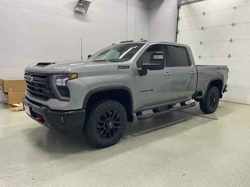 2025 Chevrolet Silverado 3500 LTZ