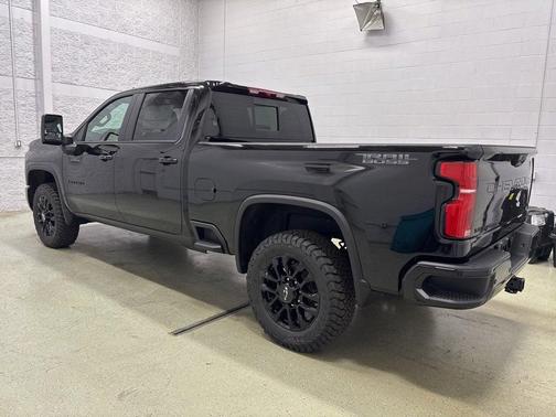 2026 Chevrolet Silverado 3500 LT