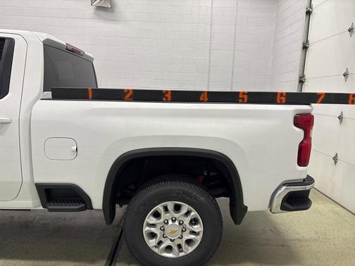 2026 Chevrolet Silverado 3500 LT