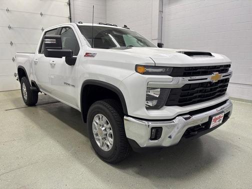 2026 Chevrolet Silverado 3500 LT