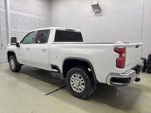 2026 Chevrolet Silverado 3500 LT