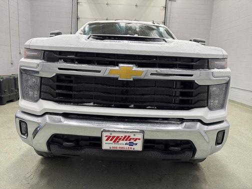 2026 Chevrolet Silverado 3500 LT