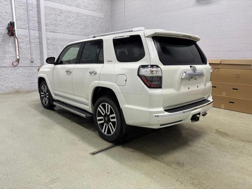 Blizzard Pearl 2022 Toyota 4Runner Limited