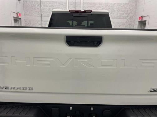 2025 Chevrolet Silverado 2500 ZR2