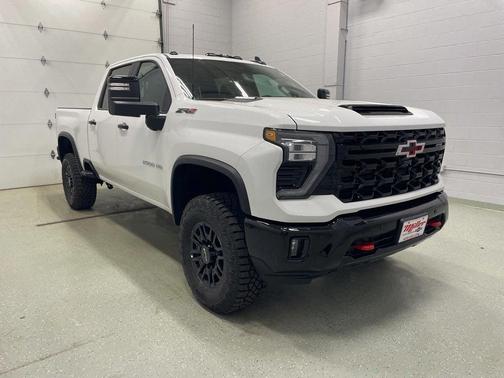 2025 Chevrolet Silverado 2500 ZR2