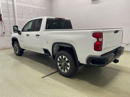 2025 Chevrolet Silverado 2500 Custom