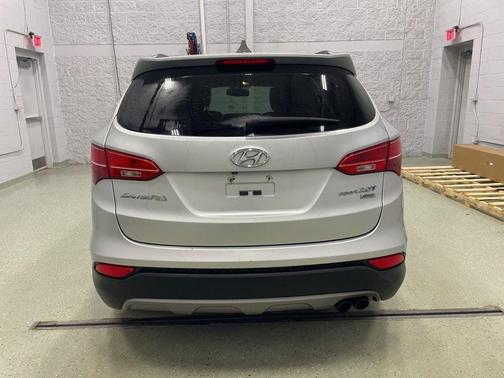 2016 Hyundai Santa Fe Sport 2.0L Turbo