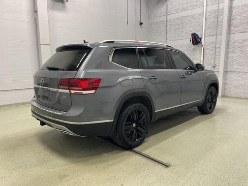 2019 Volkswagen Atlas 3.6L SEL Premium