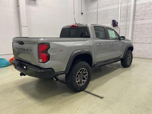 2025 Chevrolet Colorado ZR2