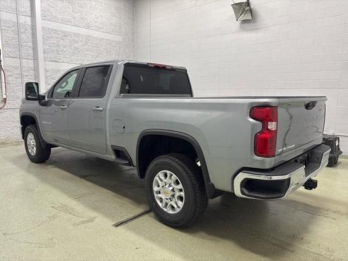 2026 Chevrolet Silverado 3500 LT