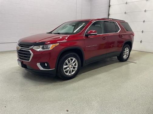 2021 Chevrolet Traverse LT Leather
