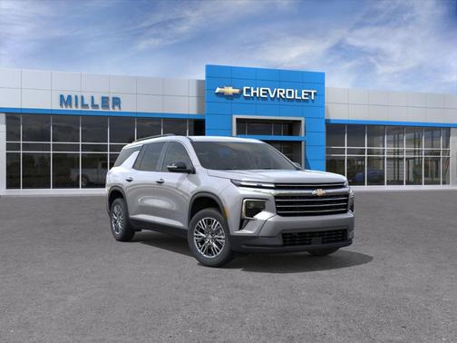 Sterling Gray Metallic 2026 Chevrolet Traverse LT