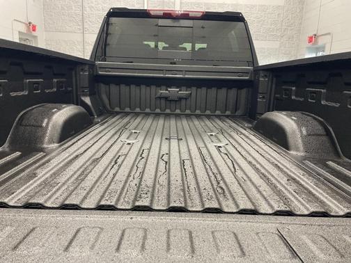 2025 Chevrolet Silverado 3500 High Country