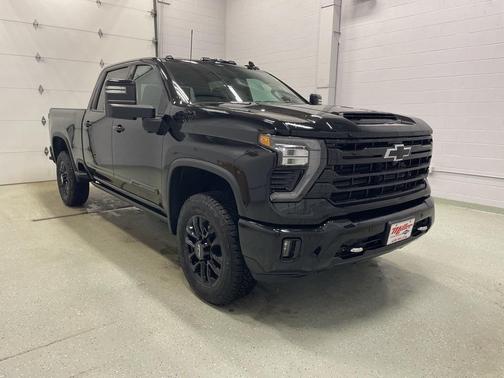 2025 Chevrolet Silverado 3500 High Country